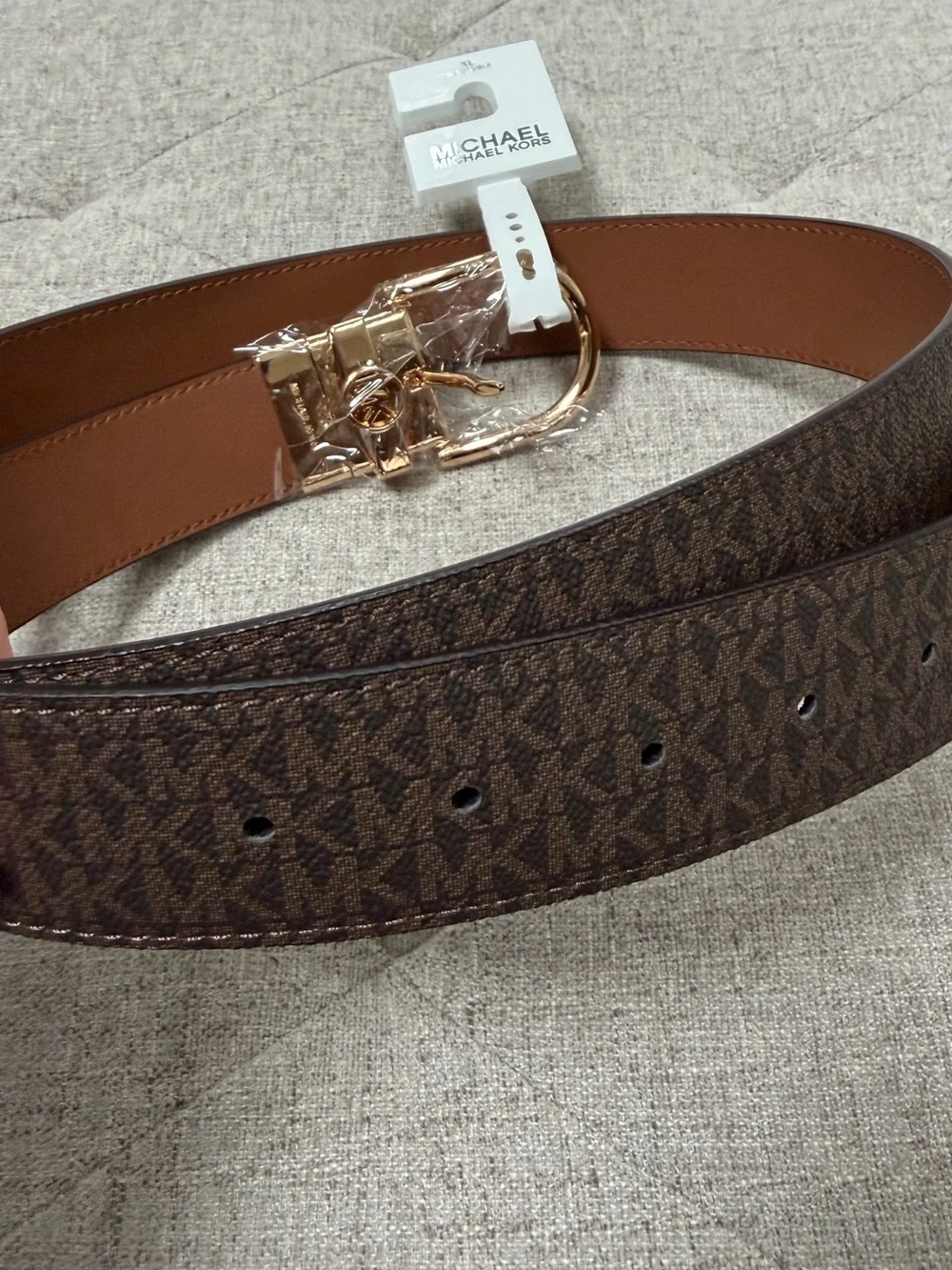 NWT MICHAEL KORS BROWN LOGO BELT REVERSIBLE BROWN BELT GOLD BUCKLE SIZE XL